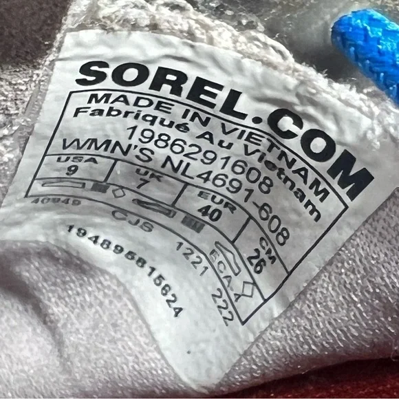 Sorel kinetic breakthru tech sneakers - Picture 10 of 10